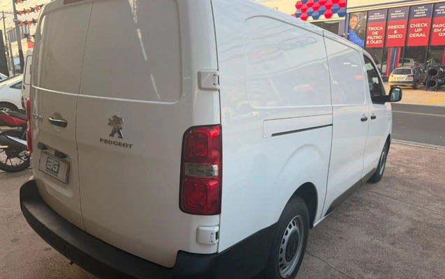 imagem-https://www.socarrao.com.br/sc-vehicle-images-prod/3239592/1789147036147-gb-9d5b4e8.jpeg