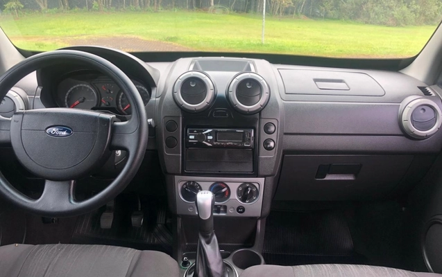 imagem-https://www.socarrao.com.br/sc-vehicle-images-prod/3239611/1786814901722-qYUlepv7Md8jwvfF7rwuWBAysP9skXNQ.jpg
