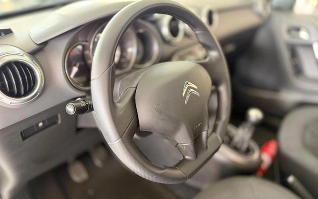 imagem-https://www.socarrao.com.br/sc-vehicle-images-prod/3239721/1789415719059-8362791_11_B_06f3c906a1.jpeg