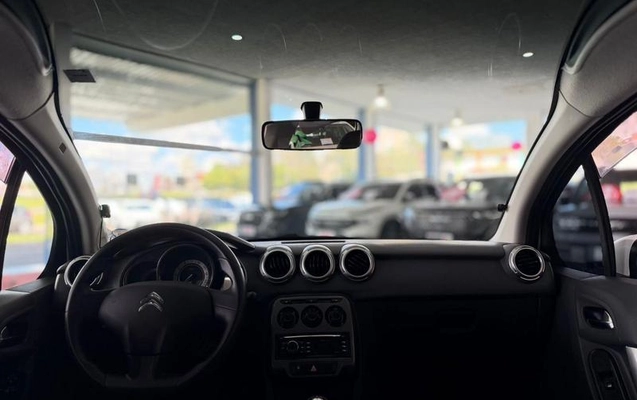 imagem-https://www.socarrao.com.br/sc-vehicle-images-prod/3239721/1789415719065-8362791_5_B_94047fbe41.jpeg