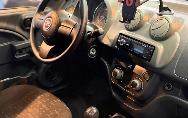 imagem-https://www.socarrao.com.br/sc-vehicle-images-prod/3239789/1789591909803-8382663_8_B_20c91ccd8d.jpeg