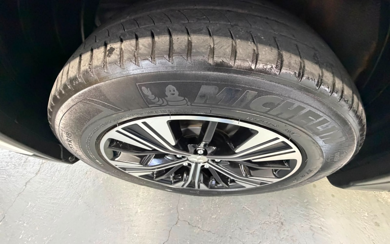 imagem-https://www.socarrao.com.br/sc-vehicle-images-prod/3239864/1786742053310-V2hhdHNBcHAgSW1hZ2UgMjAyNi0wOC0xNCBhdCAxNi4yNC4yNCAoMykuanBlZw.jpeg