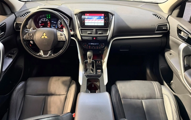 imagem-https://www.socarrao.com.br/sc-vehicle-images-prod/3239864/1786742053994-V2hhdHNBcHAgSW1hZ2UgMjAyNi0wOC0xNCBhdCAxNi4yNC4yMC5qcGVn.jpeg