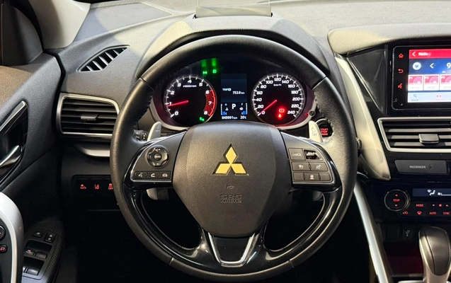 imagem-https://www.socarrao.com.br/sc-vehicle-images-prod/3239864/1786742054250-V2hhdHNBcHAgSW1hZ2UgMjAyNi0wOC0xNCBhdCAxNi4yNC4xOSAoMSkuanBlZw.jpeg