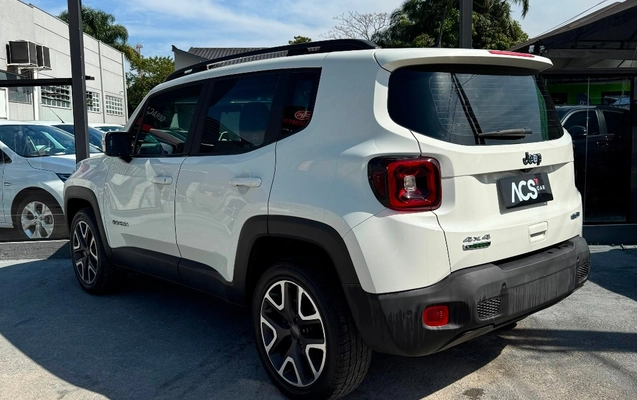 imagem-https://www.socarrao.com.br/sc-vehicle-images-prod/3239880/1787762560586-c95c37436b7f494f990c366eaf995fa0_1787261382559.jpg