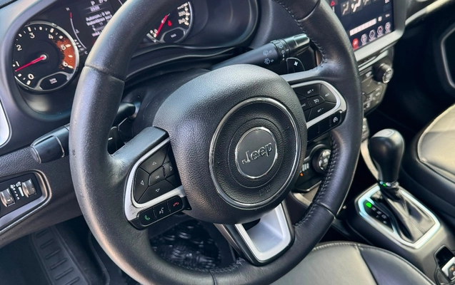 imagem-https://www.socarrao.com.br/sc-vehicle-images-prod/3239880/1787762560588-f99679a3c9ba47bba0782625ff5c951b_1787261382566.jpg