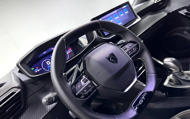 imagem-https://www.socarrao.com.br/sc-vehicle-images-prod/3240219/1787919372633-8fbbec42-34c9-4521-9b9d-0ca2c72e844c.jpg
