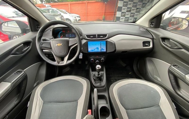 imagem-https://www.socarrao.com.br/sc-vehicle-images-prod/3240254/1788621700751-8352297_10_B_b70b880007.jpeg