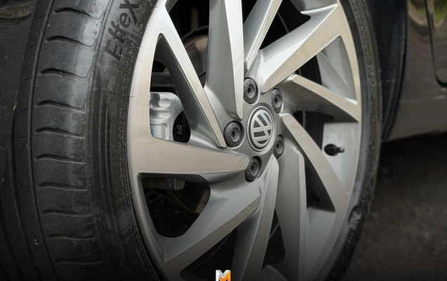 imagem-https://www.socarrao.com.br/sc-vehicle-images-prod/3242818/1789673729593-8382827_14_B_3246e5173d.jpeg