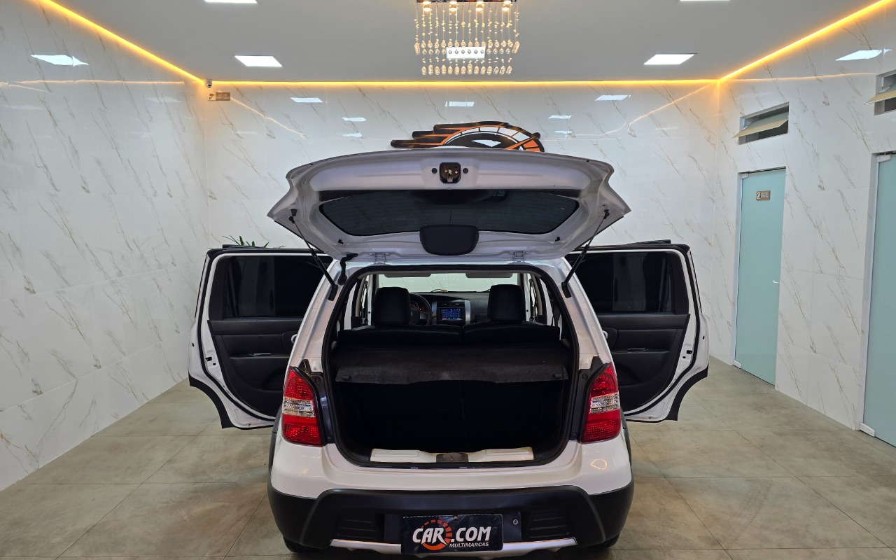 imagem-https://www.socarrao.com.br/sc-vehicle-images-prod/3243533/1789760861871-MTUuanBn.jpg