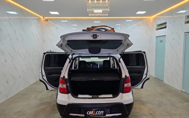 imagem-https://www.socarrao.com.br/sc-vehicle-images-prod/3243533/1789760861871-MTUuanBn.jpg