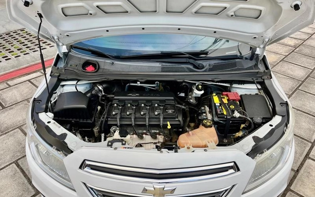 imagem-https://www.socarrao.com.br/sc-vehicle-images-prod/32451/1785444776711-7573019_15_B_ee8389076a.jpeg
