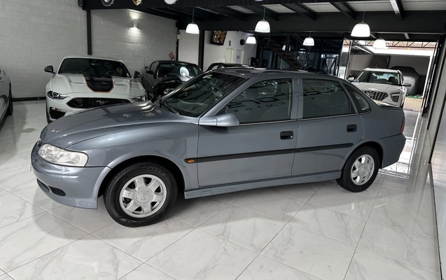 imagem-https://www.socarrao.com.br/sc-vehicle-images-prod/32466/1779978375030-vehicle_image_1759434440_cec234510927fac6613ec0da7625d414.jpeg
