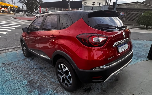 imagem-https://www.socarrao.com.br/sc-vehicle-images-prod/3255426/1789391063356-2300a918-30c5-4bbc-8043-b186fc13a070.jpg