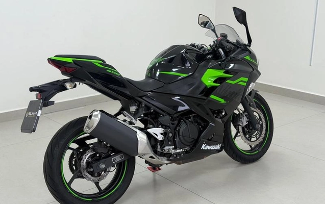 imagem-https://www.socarrao.com.br/sc-vehicle-images-prod/3255434/1787139425881-8376245_5_B_4d72acfaa0.jpeg