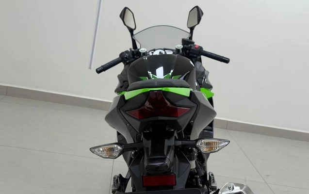 imagem-https://www.socarrao.com.br/sc-vehicle-images-prod/3255434/1787139425886-8376245_10_B_d235d2f9d8.jpeg