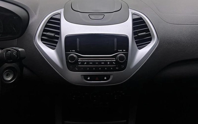 imagem-https://www.socarrao.com.br/sc-vehicle-images-prod/3255461/1787000848246-8372329_7_B_12f342eeb6.jpeg