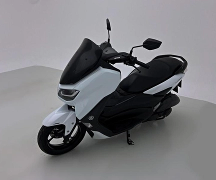 Yamaha NMAX 160 2022 Branco — foto 1 de 3