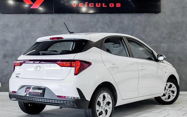 imagem-https://www.socarrao.com.br/sc-vehicle-images-prod/3255468/1786798648194-8374156_26_B_fcb0be7bdb.jpeg