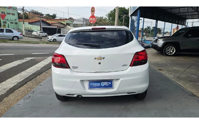 imagem-https://www.socarrao.com.br/sc-vehicle-images-prod/3255495/1788020008179-735ced1a-97b7-328e-4e0f-a5492e8fa8dd-whatsappimage2026-08-15at090610jpeg.jpg