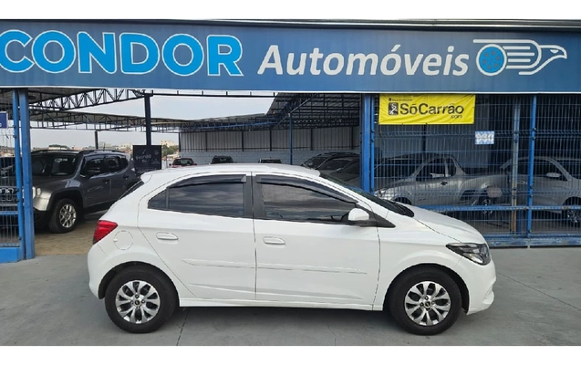 imagem-https://www.socarrao.com.br/sc-vehicle-images-prod/3255495/1788020008181-766de40f-2edd-843c-abb7-642759efb3c0-whatsappimage2026-08-15at0906102jpeg.jpg