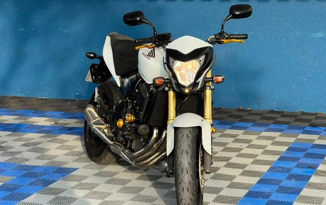 imagem-https://www.socarrao.com.br/sc-vehicle-images-prod/3255510/1789657039568-8380856_1_B_b322614cb4.jpeg