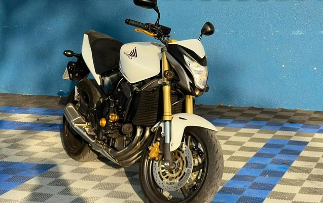 imagem-https://www.socarrao.com.br/sc-vehicle-images-prod/3255510/1789657039569-8380856_2_B_a7c0348ca0.jpeg