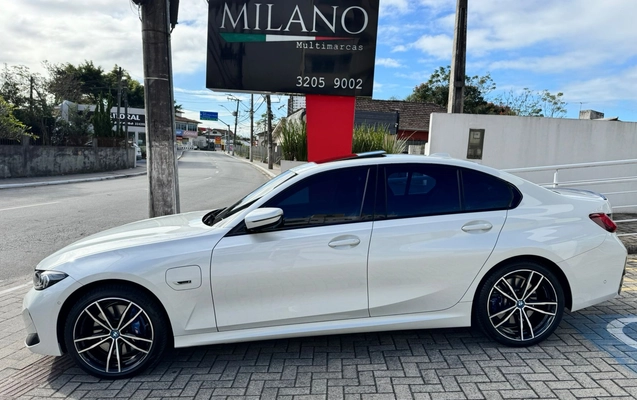 imagem-https://www.socarrao.com.br/sc-vehicle-images-prod/3255525/1786798796005-003_232f2e5ada2fda3657e8252234f420a4.jpeg