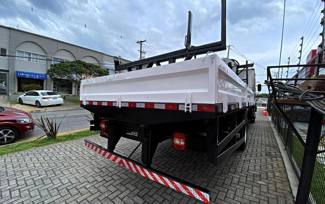 imagem-https://www.socarrao.com.br/sc-vehicle-images-prod/3255532/1787841339214-8332046_2_B_0034d0b838.jpeg