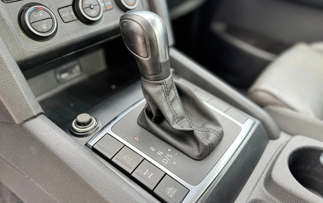 imagem-https://www.socarrao.com.br/sc-vehicle-images-prod/3255544/1786799218535-003_3544bfe60f87b97f1d5bc619a402086b.jpeg