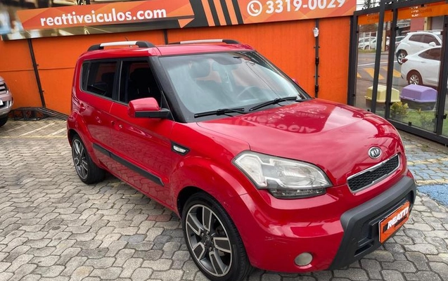 imagem-https://www.socarrao.com.br/sc-vehicle-images-prod/3255552/1787746551195-8383136_6_B_08e0e03b15.jpeg