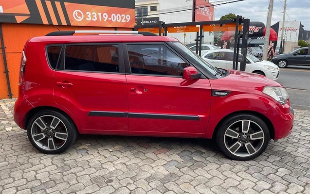 imagem-https://www.socarrao.com.br/sc-vehicle-images-prod/3255552/1787746551196-8383136_7_B_3b9931a75a.jpeg