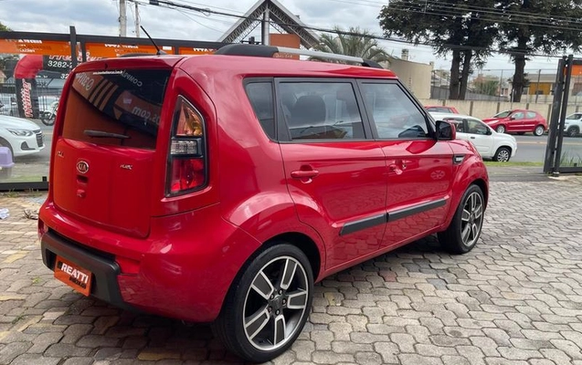 imagem-https://www.socarrao.com.br/sc-vehicle-images-prod/3255552/1787746551198-8383136_10_B_d0d51e849d.jpeg
