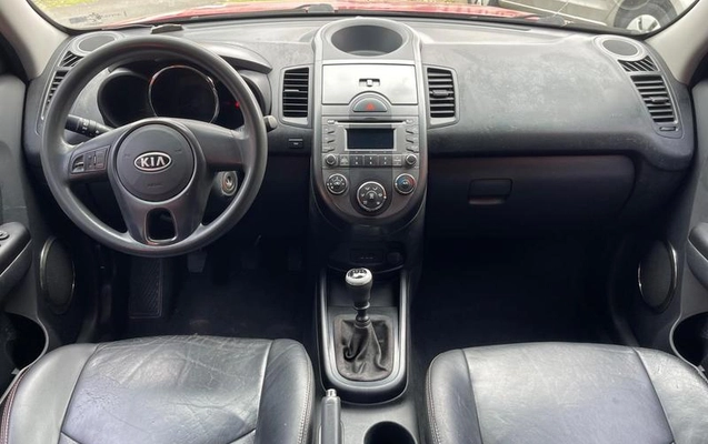 imagem-https://www.socarrao.com.br/sc-vehicle-images-prod/3255552/1787746551205-8383136_17_B_85ea6208dc.jpeg