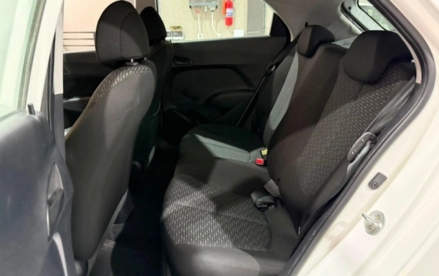 imagem-https://www.socarrao.com.br/sc-vehicle-images-prod/3255642/1786800083555-vehicle_image_1786800074_c18ca166c2de9fb7b8106a9fd7389e16.jpeg