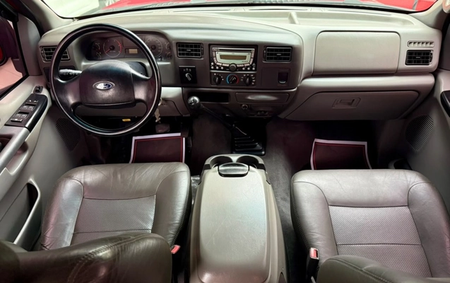 imagem-https://www.socarrao.com.br/sc-vehicle-images-prod/3255668/1786800693719-4_103044.jpg