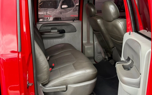 imagem-https://www.socarrao.com.br/sc-vehicle-images-prod/3255668/1786800693725-10_103044.jpg