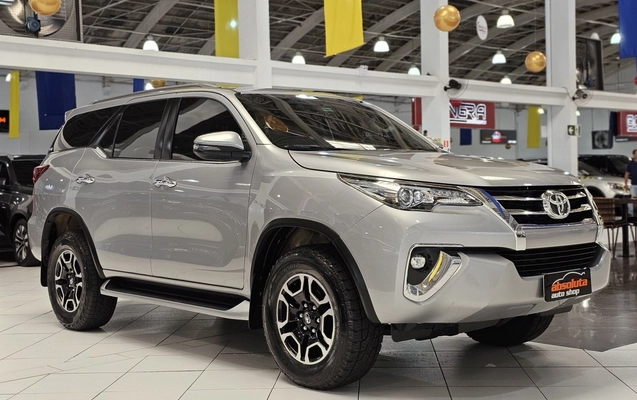 imagem-https://www.socarrao.com.br/sc-vehicle-images-prod/3255669/1786800701771-1_040012.jpg