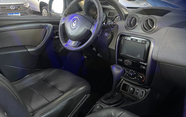 imagem-https://www.socarrao.com.br/sc-vehicle-images-prod/3255677/1786800913848-7_103503.jpg