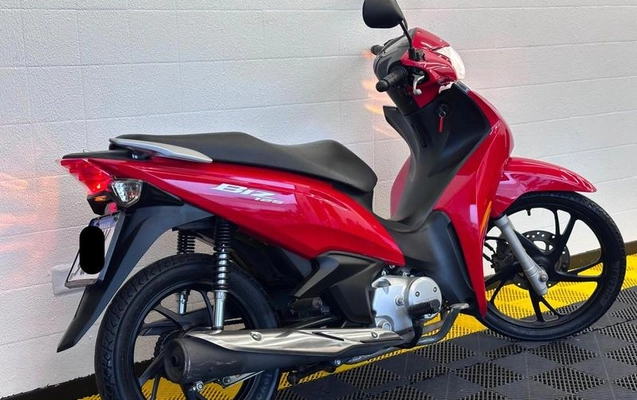 imagem-https://www.socarrao.com.br/sc-vehicle-images-prod/3255692/1791587303500-8374060_12_B_3dc1f8b273.jpeg