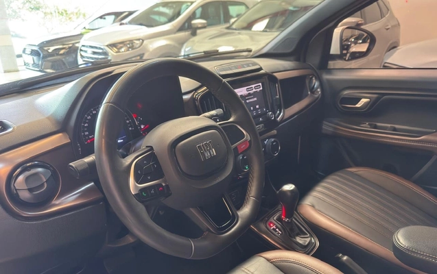 imagem-https://www.socarrao.com.br/sc-vehicle-images-prod/3255696/1786801610401-V2hhdHNBcHAgSW1hZ2UgMjAyNi0wOC0xNSBhdCAxMC4xNi4zMSAoMikuanBlZw.jpeg