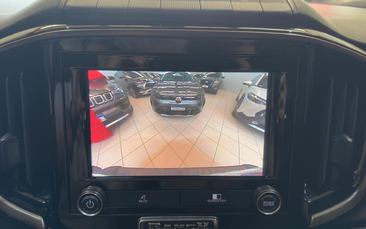 imagem-https://www.socarrao.com.br/sc-vehicle-images-prod/3255696/1786801610586-V2hhdHNBcHAgSW1hZ2UgMjAyNi0wOC0xNSBhdCAxMC4xNi4zMSAoNSkuanBlZw.jpeg