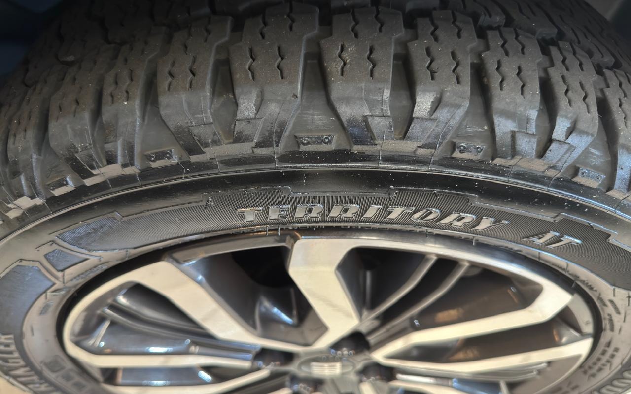 imagem-https://www.socarrao.com.br/sc-vehicle-images-prod/3255696/1786801610724-V2hhdHNBcHAgSW1hZ2UgMjAyNi0wOC0xNSBhdCAxMC4xNi4zMiAoMikuanBlZw.jpeg