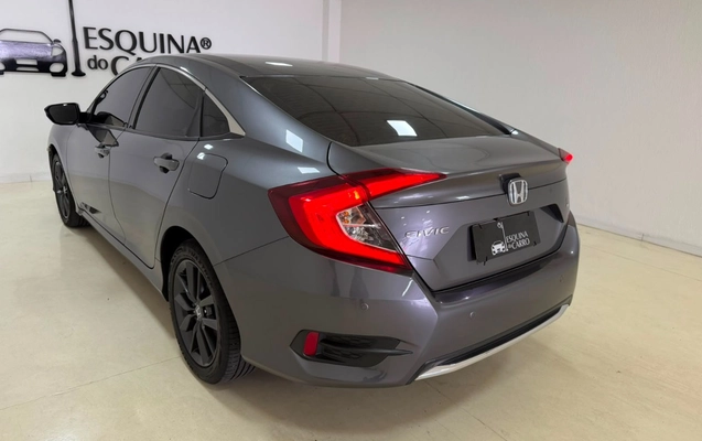 imagem-https://www.socarrao.com.br/sc-vehicle-images-prod/3255725/1786802377571-V2hhdHNBcHAgSW1hZ2UgMjAyNi0wOC0xNSBhdCAxMC4yMi4xMiAoNCkuanBlZw.jpeg