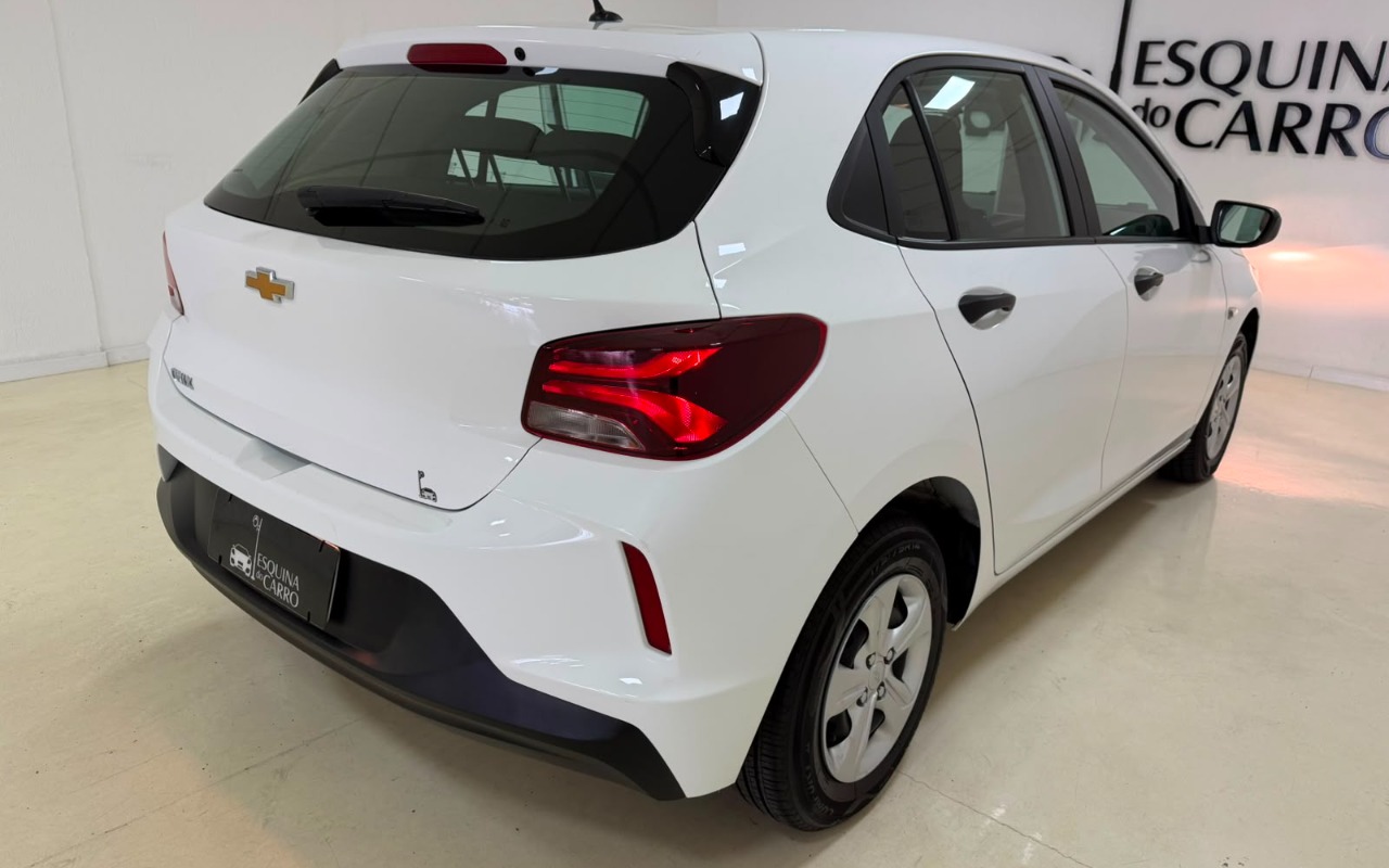 imagem-https://www.socarrao.com.br/sc-vehicle-images-prod/3255795/1786803780827-V2hhdHNBcHAgSW1hZ2UgMjAyNi0wOC0xNSBhdCAxMC4yNS4yNSAoNCkuanBlZw.jpeg