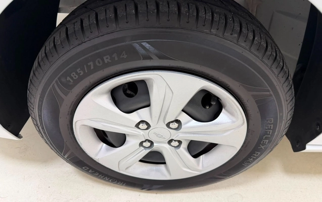 imagem-https://www.socarrao.com.br/sc-vehicle-images-prod/3255795/1786803781572-V2hhdHNBcHAgSW1hZ2UgMjAyNi0wOC0xNSBhdCAxMC4yNS4yNyAoMikuanBlZw.jpeg