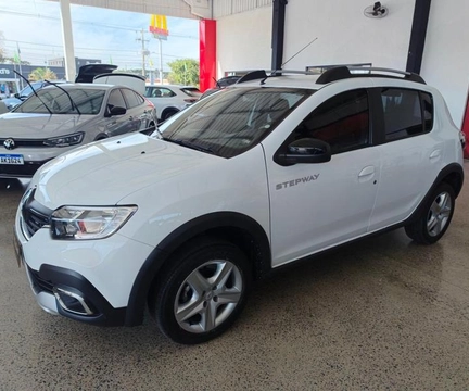 Renault Sandero 2022 Branco — foto 1 de 3