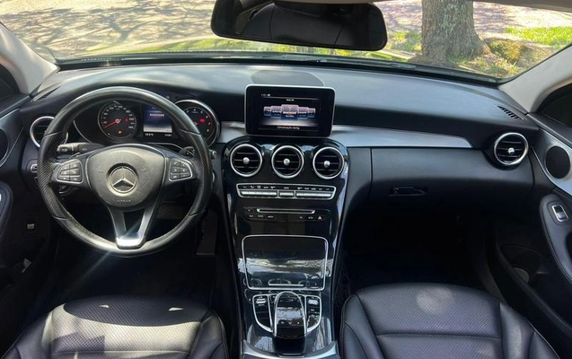 imagem-https://www.socarrao.com.br/sc-vehicle-images-prod/3255801/1786803924582-7520372_0_B_5b6d3086a3.jpeg