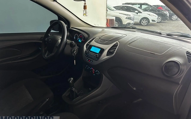 imagem-https://www.socarrao.com.br/sc-vehicle-images-prod/3255824/1786804004616-b851a26212ba45aaaa1233c81f50d367_1783545504770.jpg