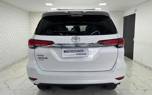 imagem-https://www.socarrao.com.br/sc-vehicle-images-prod/3255826/1789562006719-8a9d30913dd94033844c57e3bf5f2be6_1787075565559.jpg